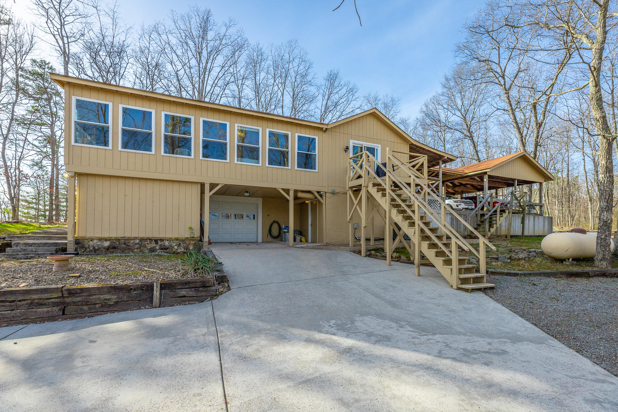 737 Miller Cove Road Signal Mountain, TN 37377 - Photo 18 of 65 737 Miller Cove Road HD-67