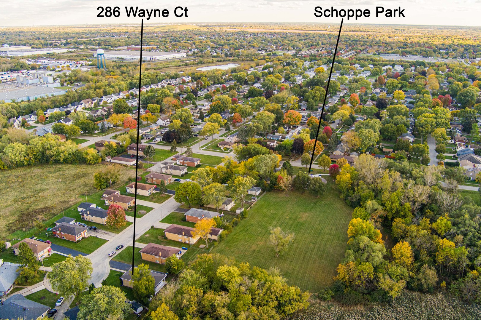 286 Wayne Court, Unit 2 Bartlett, IL 60103 - Photo 6 of 26 a view of a city