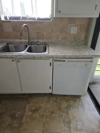 $1,975 | 5981 VÃa Vermilya, Unit 203, Lake Worth, FL 33462