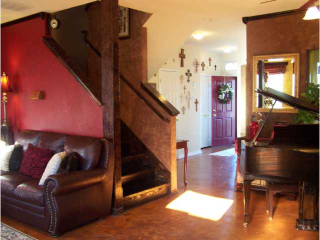 150 B Utterback, Unit B Kyle, TX 78640 - Photo 1 of 1 Gallery Image 1