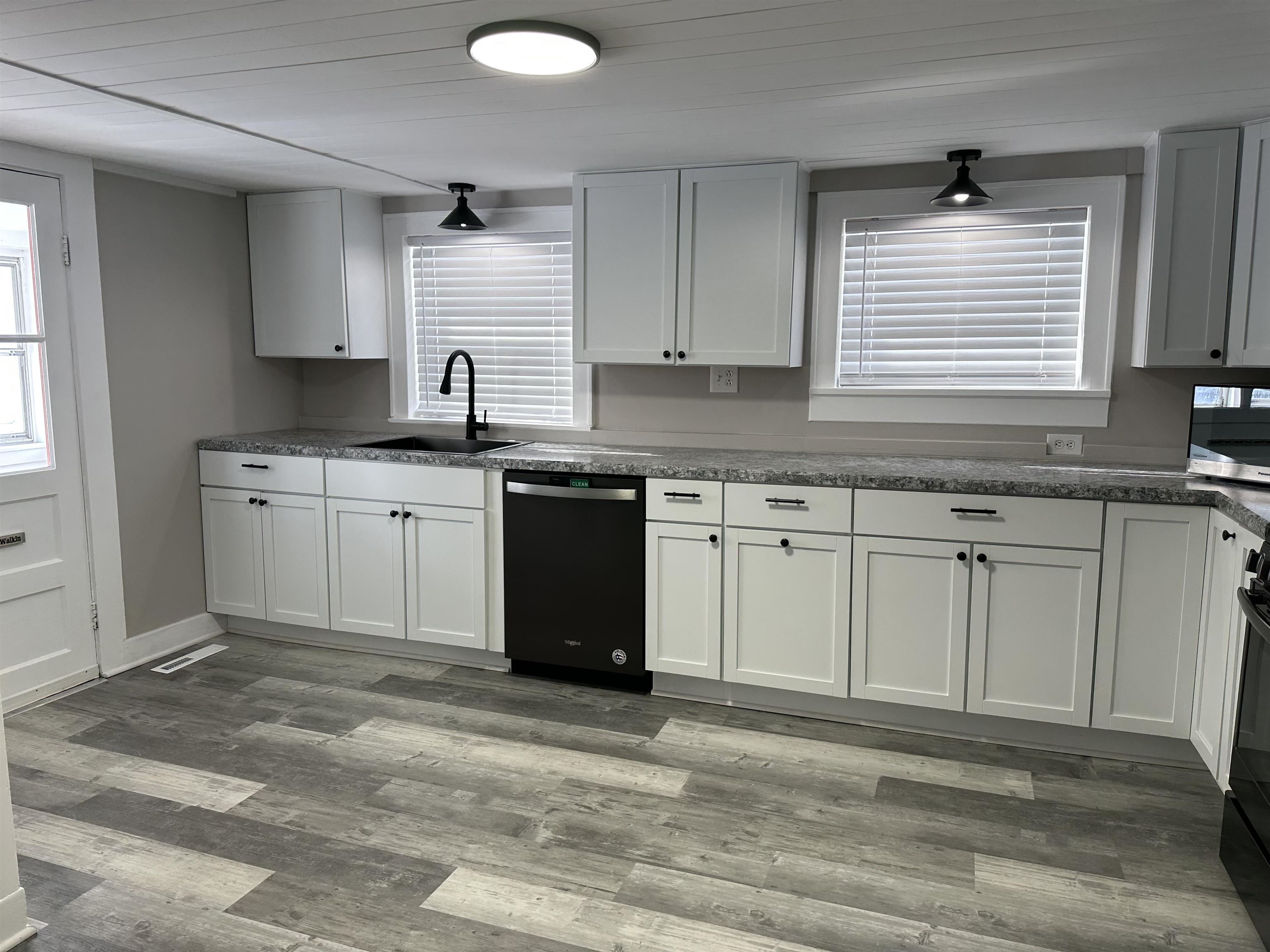 236 Fairground Road Springfield, VT 05156 - Photo 7 of 20