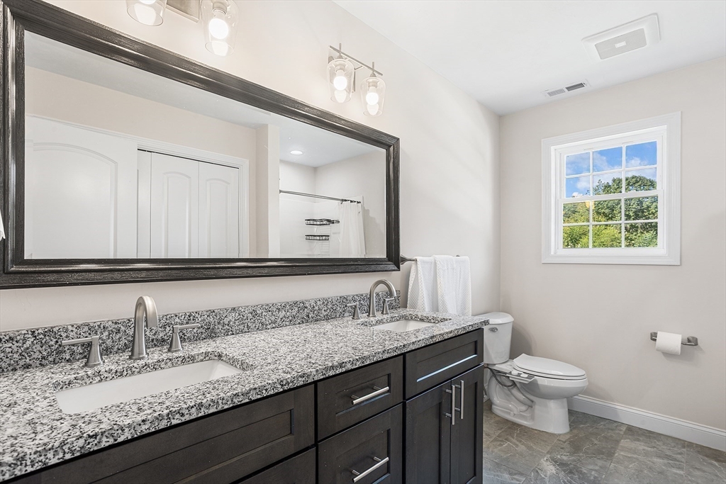 39 Hycrest Road Charlton, MA 01507 - Photo 27 of 40