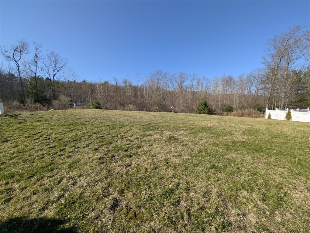 39 Hycrest Road Charlton, MA 01507 - Photo 35 of 40