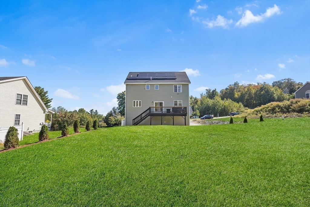 39 Hycrest Road Charlton, MA 01507 - Photo 36 of 40