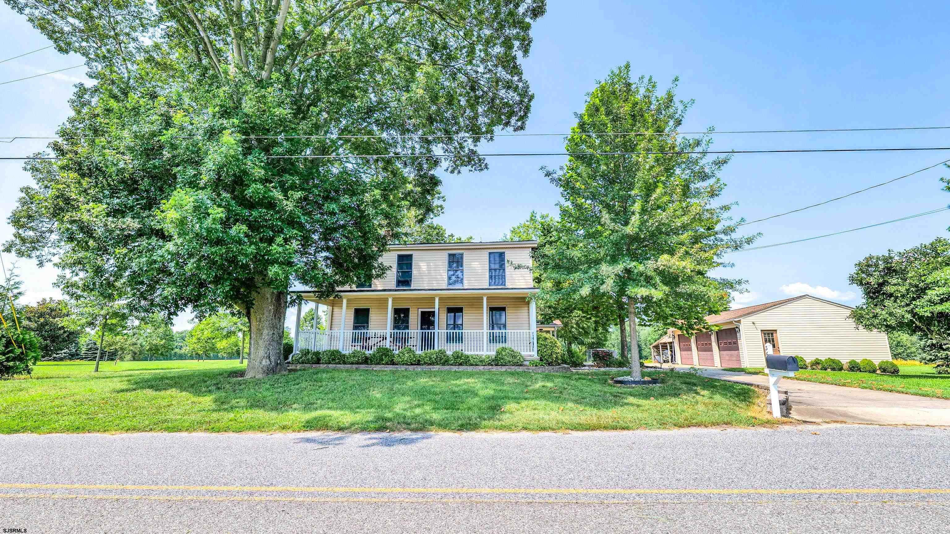 36 Cream Ridge Road Salem, NJ 08079 - Photo 15 of 53 a front view of house with yard and green space