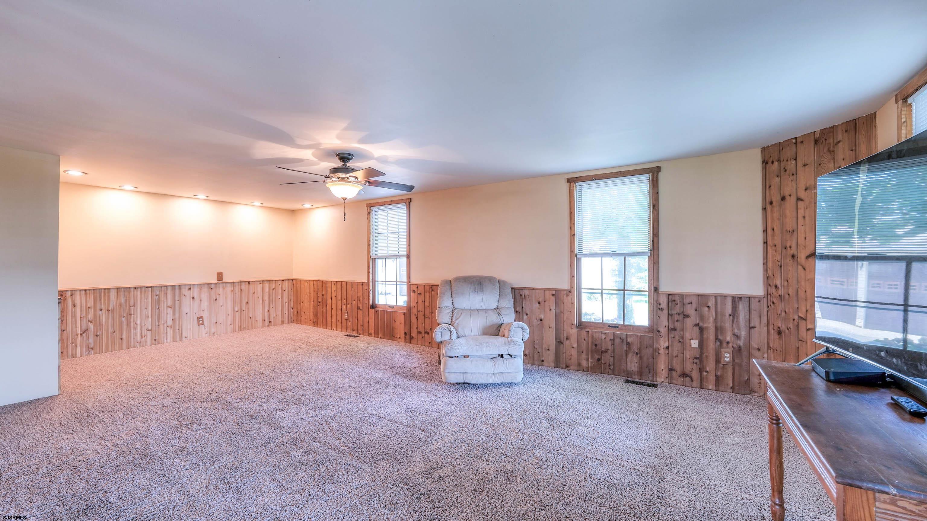 36 Cream Ridge Road Salem, NJ 08079 - Photo 19 of 53 a view of livingroom with furniture