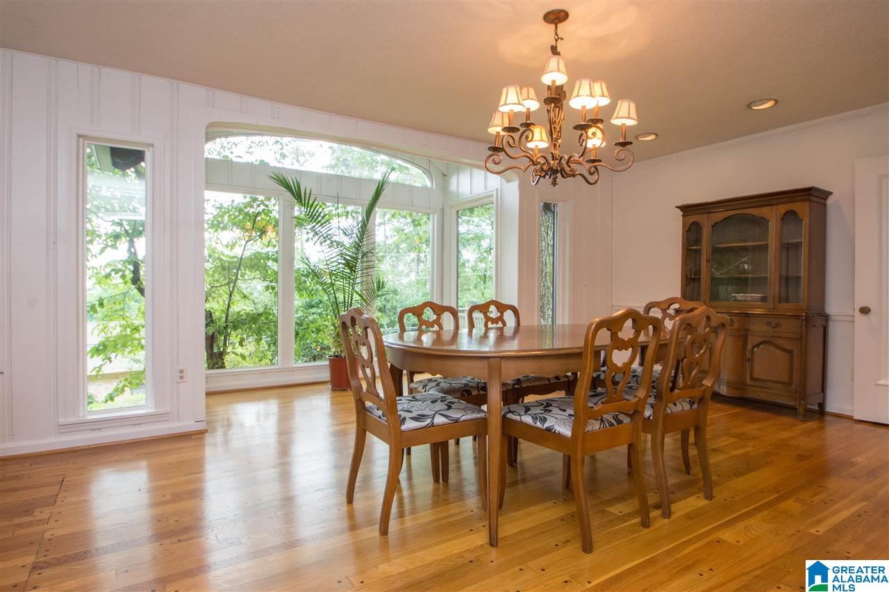 3609 Westbury Road Mountain Brook, AL 35223 - Photo 7 of 32