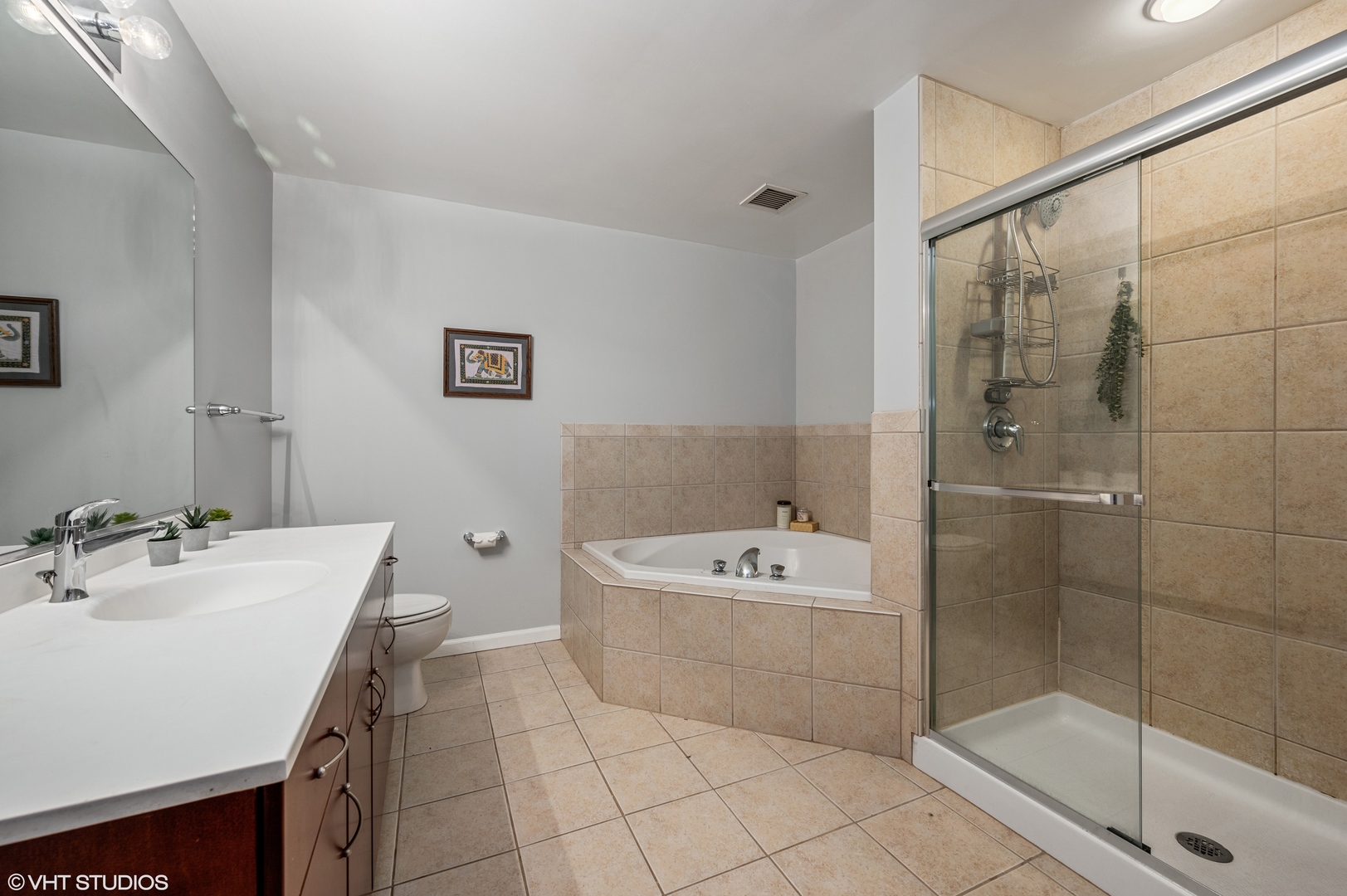 4848 North Sheridan Road, Unit 806 Chicago, IL 60640 - Photo 8 of 15
