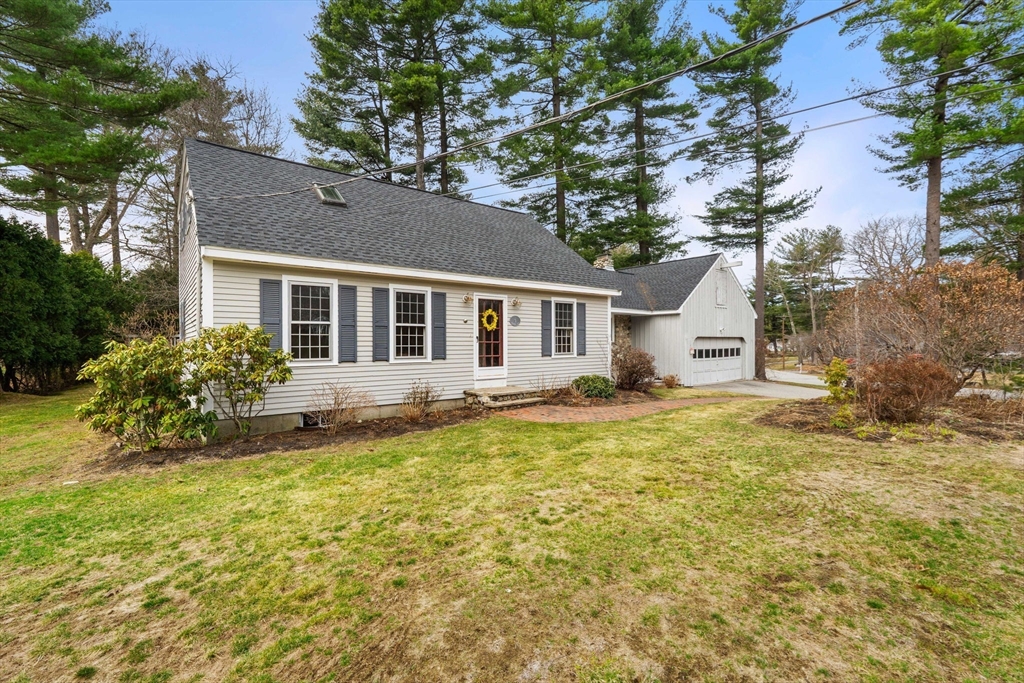 3 Exeter Way Andover, MA 01810 - Photo 2 of 42
