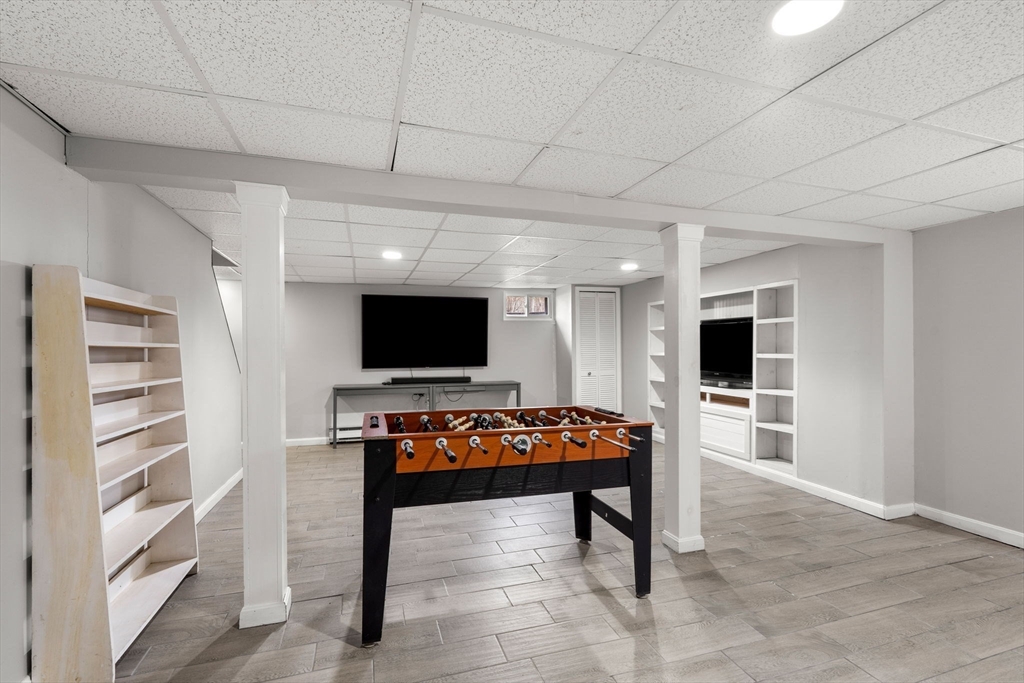 3 Exeter Way Andover, MA 01810 - Photo 28 of 42