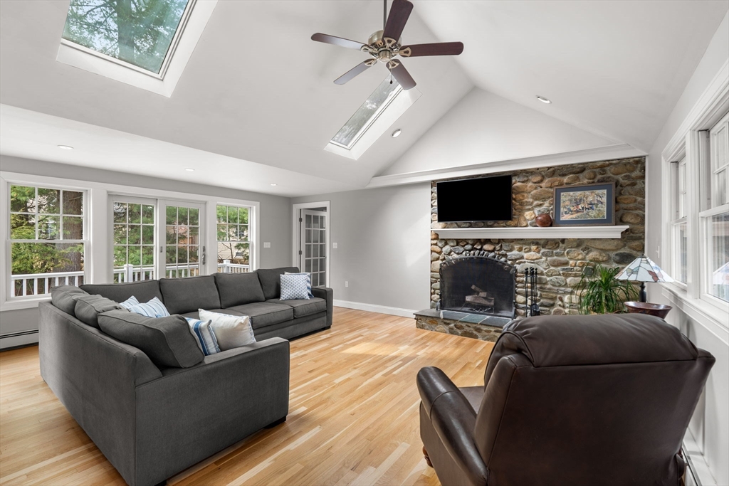 3 Exeter Way Andover, MA 01810 - Photo 5 of 42