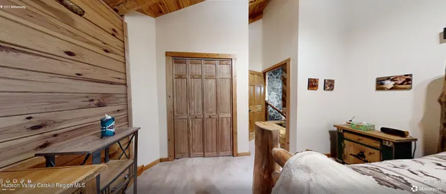 a view of an entryway