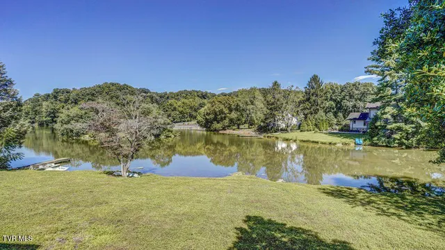 $445,000 | 28 Kingsbridge Street, Bristol, TN 37620