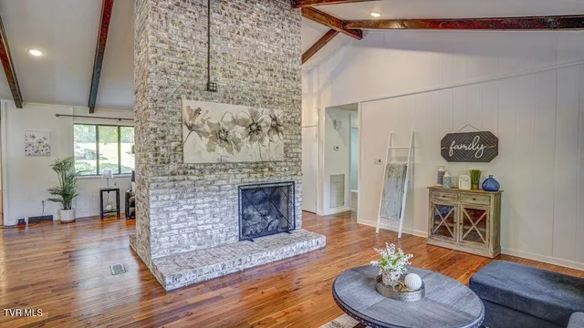 $445,000 | 28 Kingsbridge Street, Bristol, TN 37620