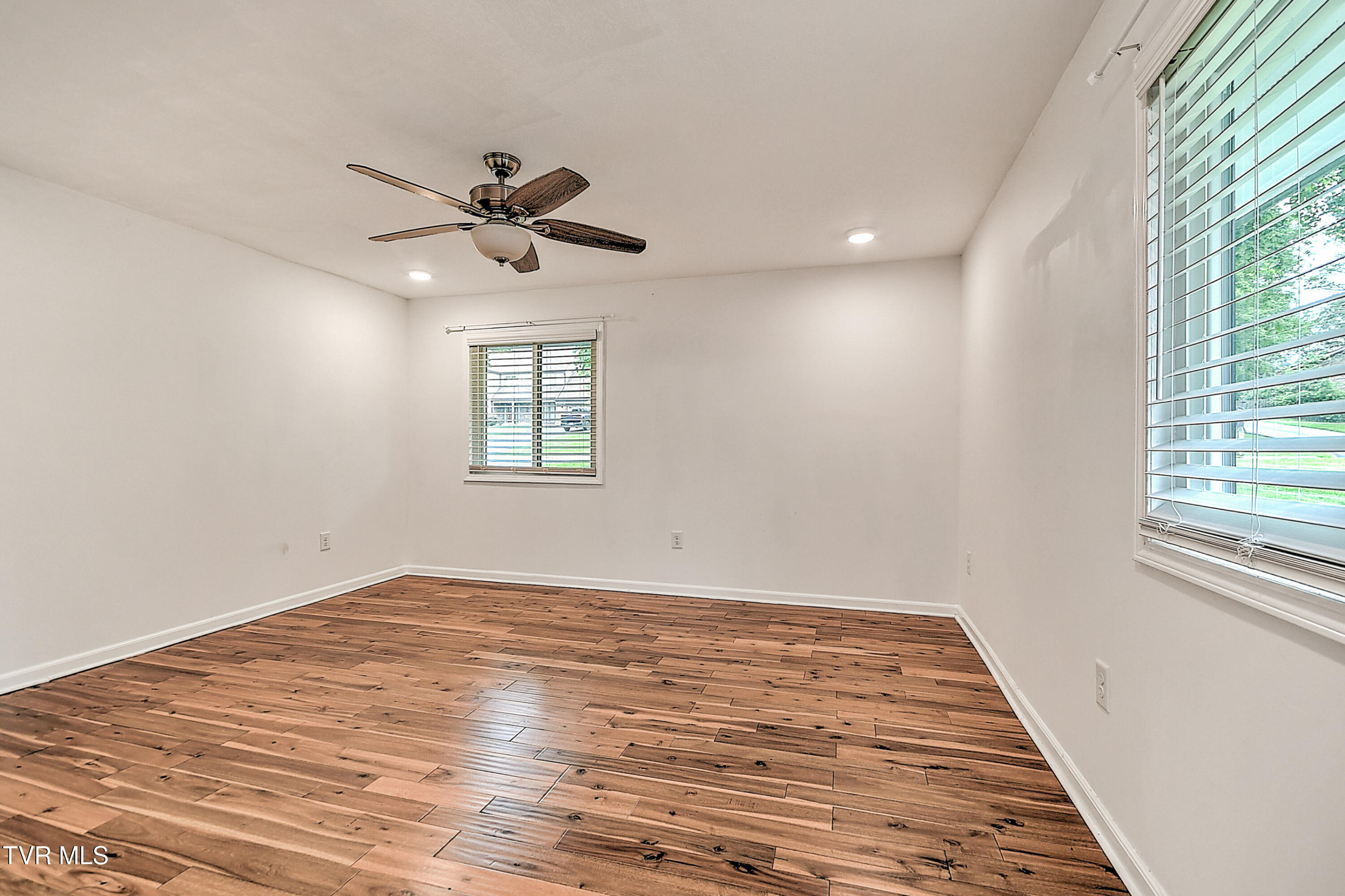 28 Kingsbridge Street Bristol, TN 37620 - Photo 26 of 75 Kingsbridge-38