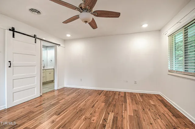 $445,000 | 28 Kingsbridge Street, Bristol, TN 37620