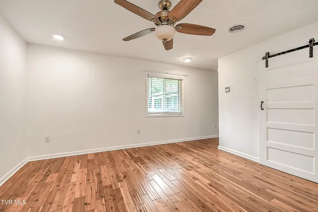 $445,000 | 28 Kingsbridge Street, Bristol, TN 37620