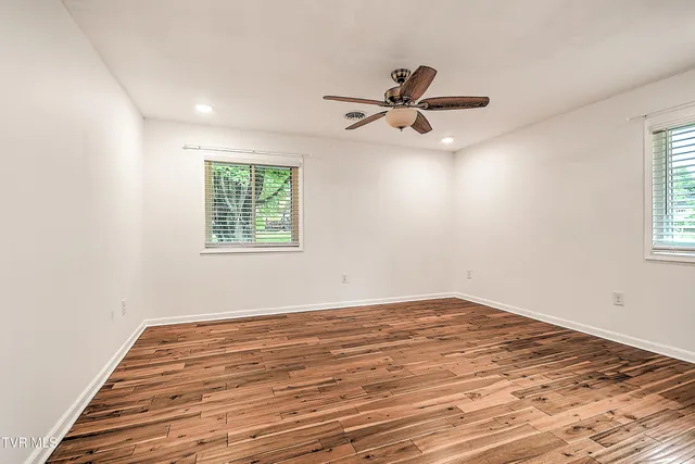 $445,000 | 28 Kingsbridge Street, Bristol, TN 37620