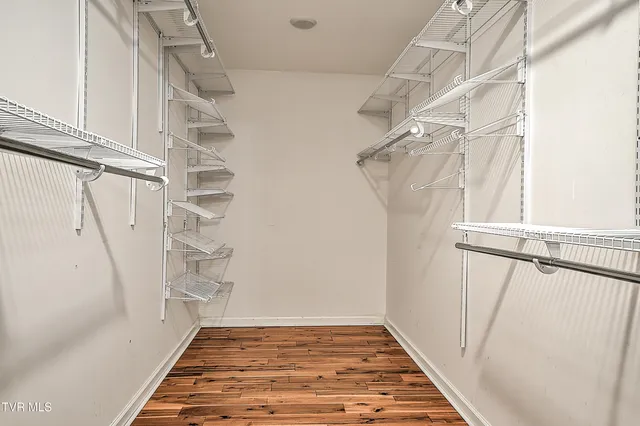 $445,000 | 28 Kingsbridge Street, Bristol, TN 37620