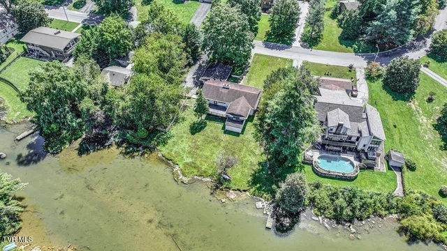 $445,000 | 28 Kingsbridge Street, Bristol, TN 37620