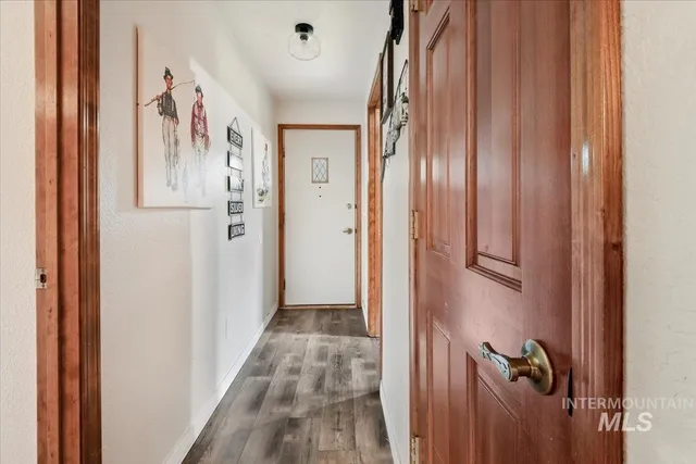 $699,900 | 76 West Castle Creek Road, Garden Valley, ID 83622