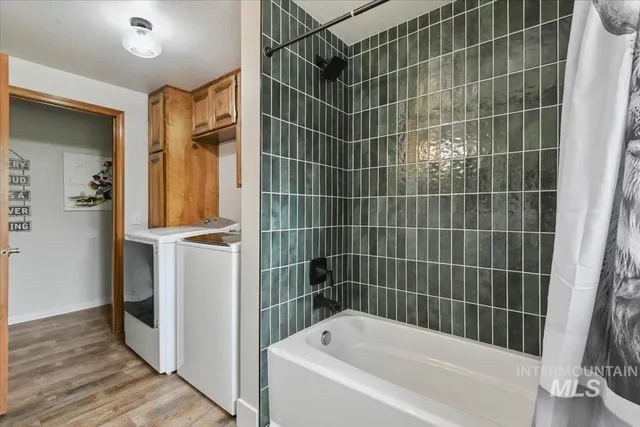 $699,900 | 76 West Castle Creek Road, Garden Valley, ID 83622