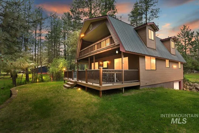 $699,900 | 76 West Castle Creek Road, Garden Valley, ID 83622