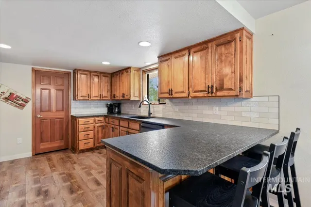 $699,900 | 76 West Castle Creek Road, Garden Valley, ID 83622