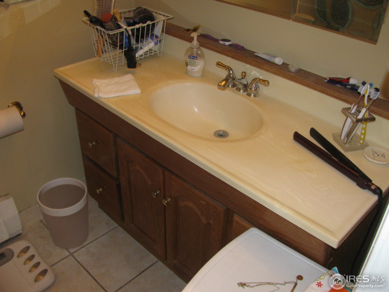 2707 Valmont Road, Unit 108 Boulder, CO 80304 - Photo 8 of 24 Newer bathroom vanity & tile