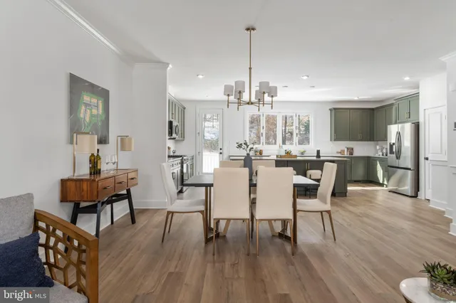 a view of entryway with stairs