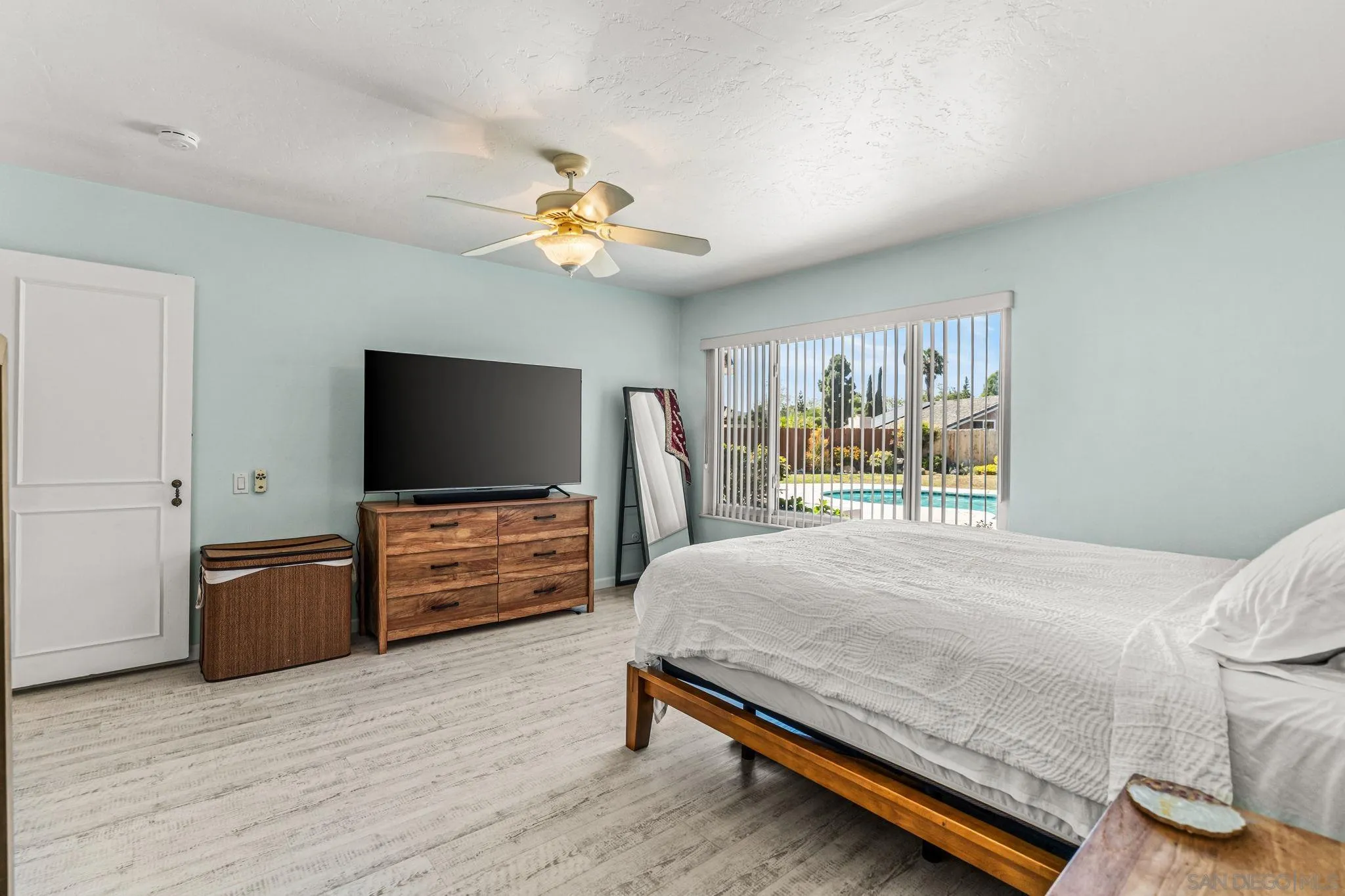 12640 Calma Court Rancho Bernardo, CA 92128 - Photo 13 of 23 Gallery Image 13