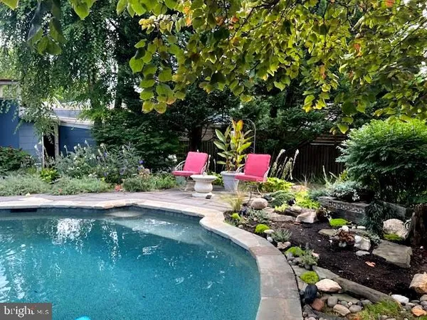 $600,000 | 101 Locust Drive, Catonsville, MD 21228