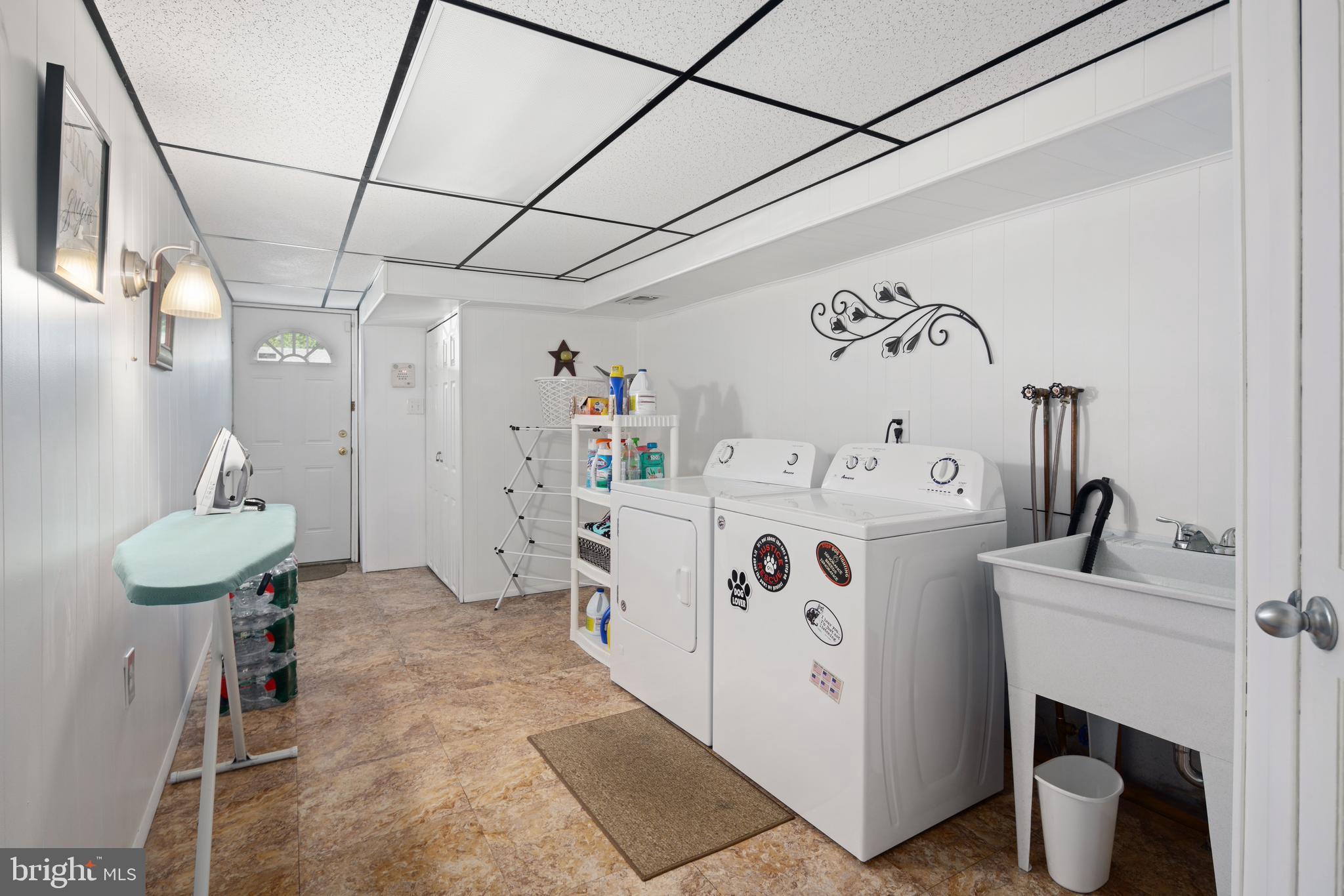 3319 South Keswick Road Philadelphia, PA 19114 - Photo 24 of 28 Gallery Image 24