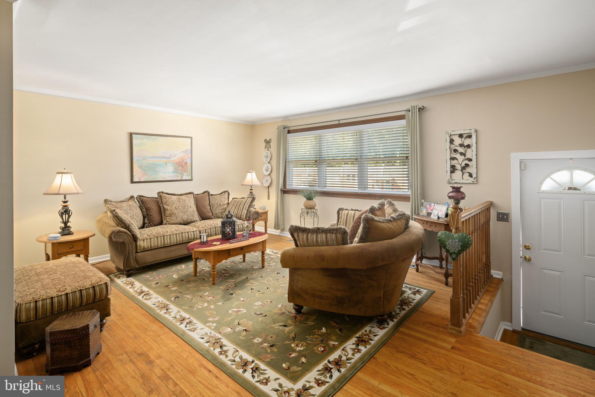 3319 South Keswick Road Philadelphia, PA 19114 - Photo 5 of 28 Gallery Image 5