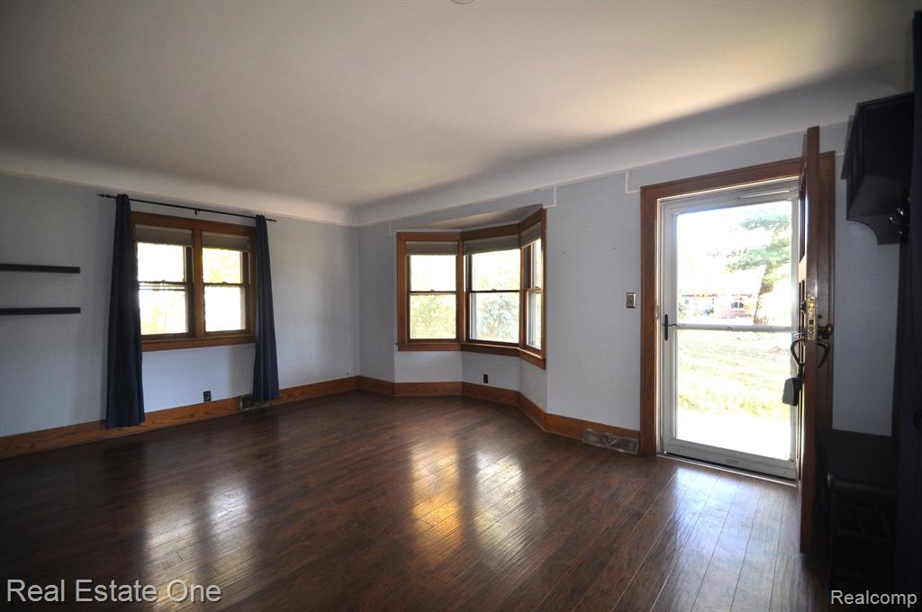3094 Willet Avenue Rochester Hills, MI 48309 - Photo 4 of 37