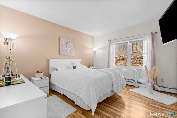 $195,000 | 85 Balance Rock Road, Unit 4, Seymour, CT 06483