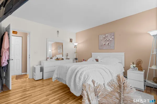 $195,000 | 85 Balance Rock Road, Unit 4, Seymour, CT 06483
