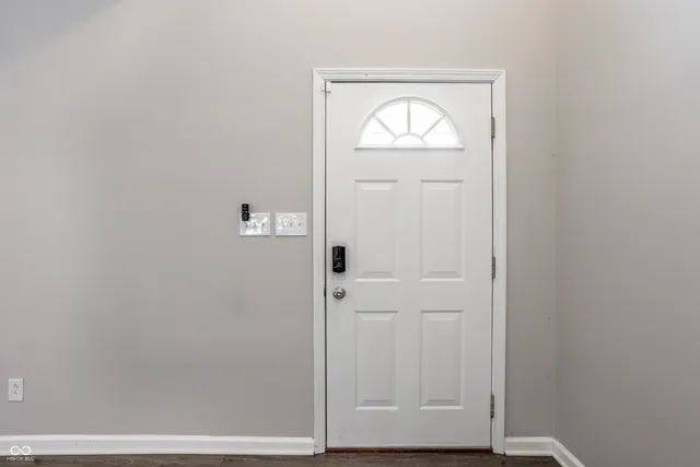 $309,900 | 3946 Lincoln Road, Indianapolis, IN 46228