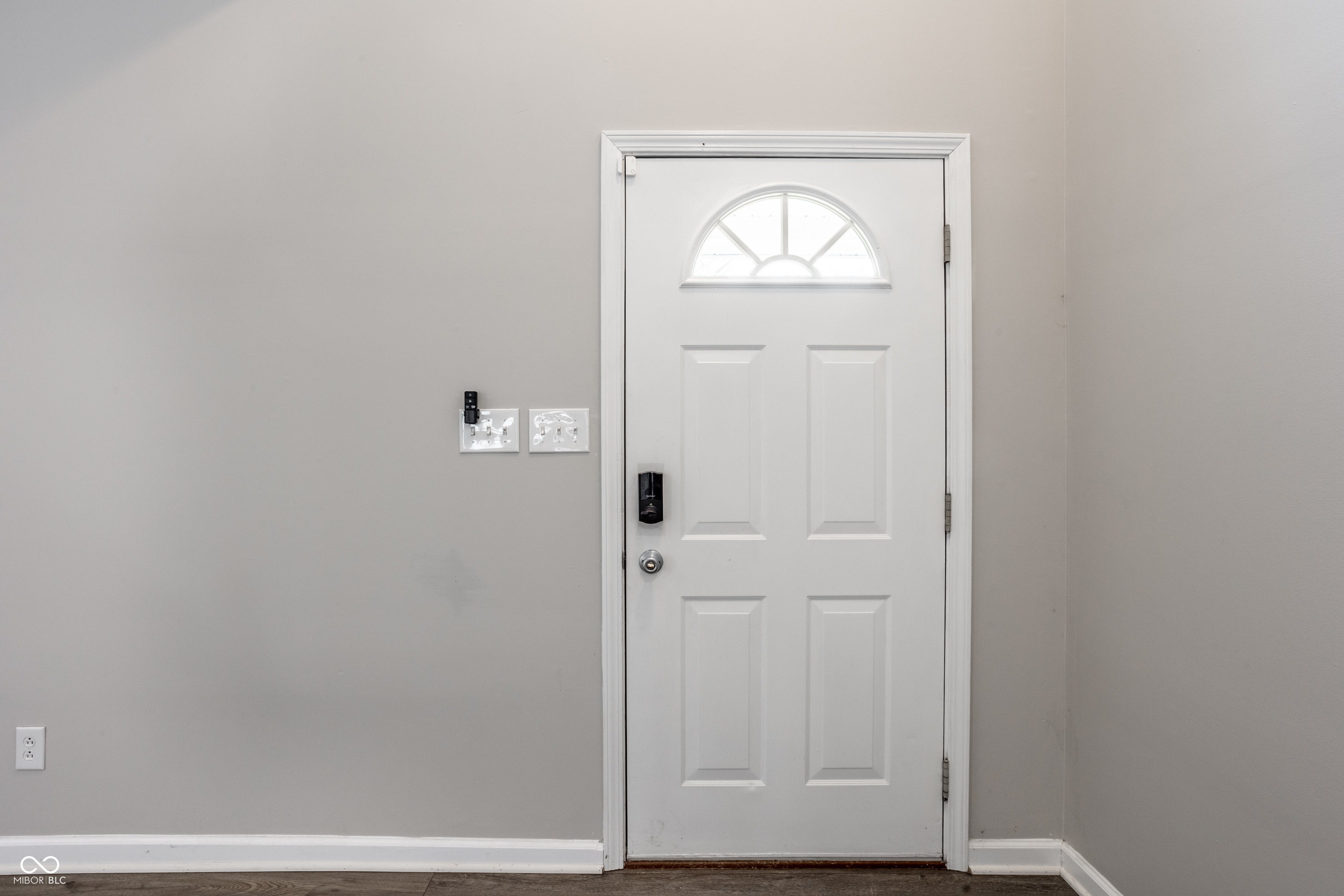 3946 Lincoln Road Indianapolis, IN 46228 - Photo 5 of 40