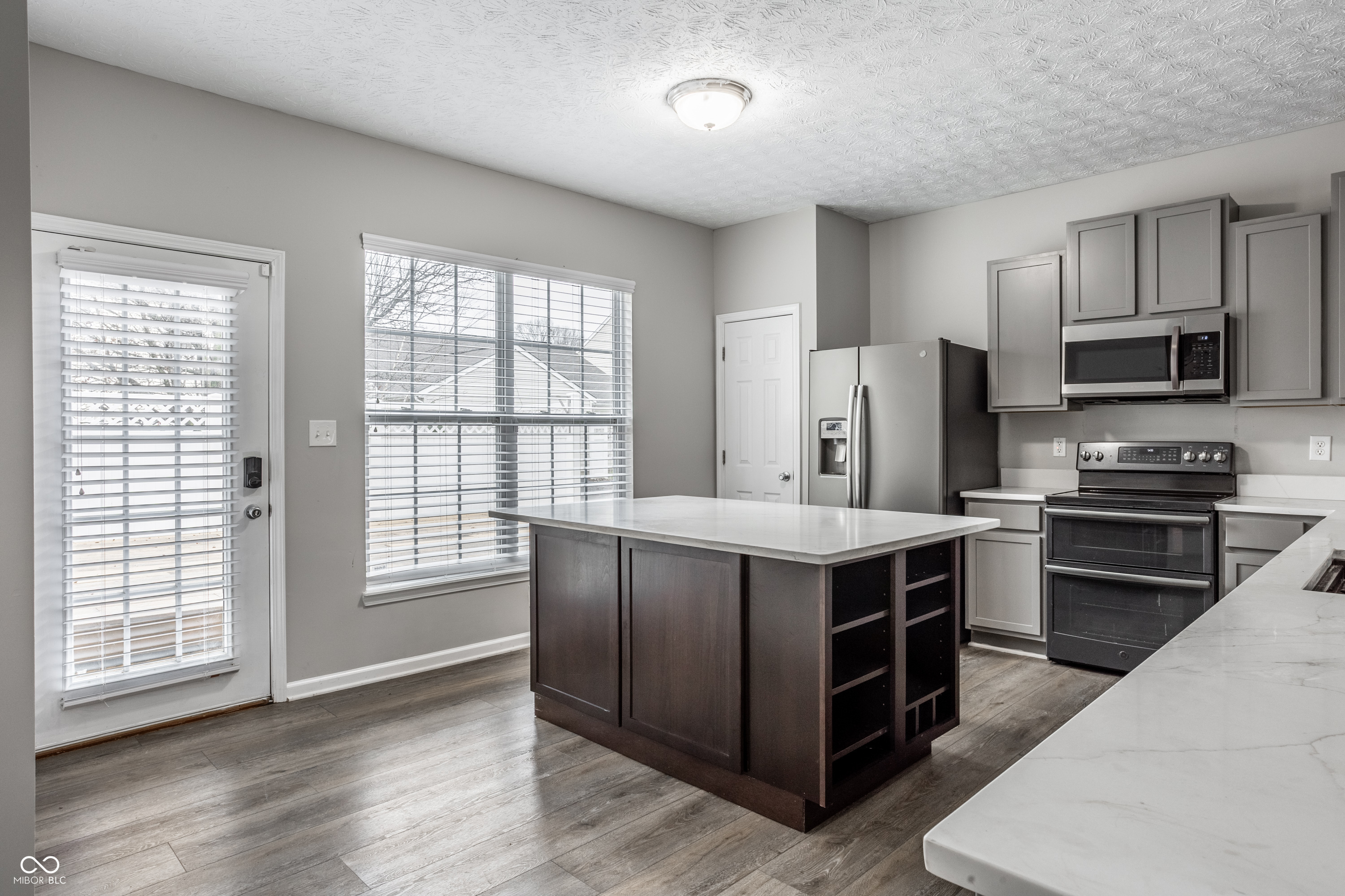 3946 Lincoln Road Indianapolis, IN 46228 - Photo 10 of 40