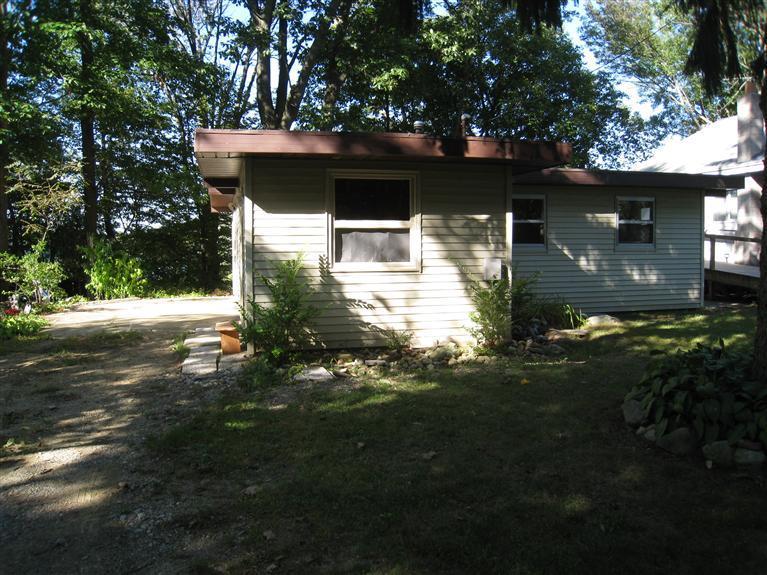 11618 Alling Road Plainwell, MI 49080 - Photo 1 of 8 Primary Photo