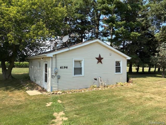 6220 Kaufman Road Port Hope, MI 48468 - Photo 4 of 36 Gallery Image 4