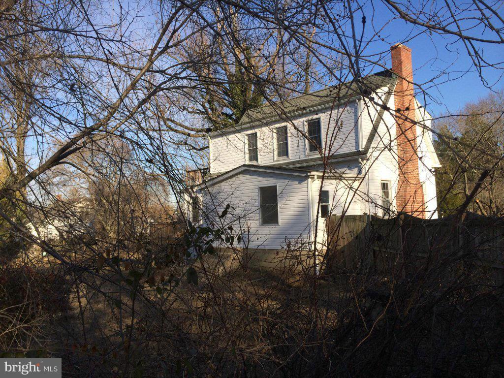 2912 Main Street Edgewater, MD 21037 - Photo 13 of 15 Exterior (Rear)
