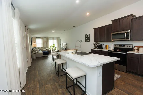 $1,895 | 12534 Russian Olive Road, Jacksonville, FL 32218