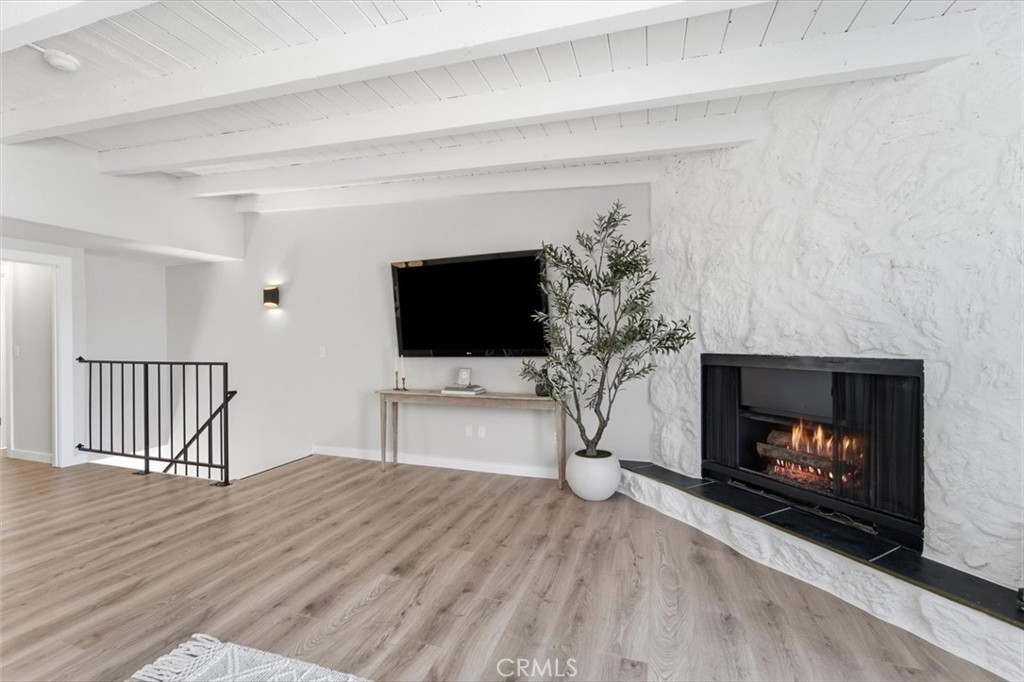 2305 Rockefeller Lane, Unit B Redondo Beach, CA 90278 - Photo 18 of 44 Gallery Image 18