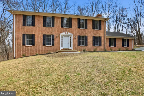 $975,000 | 14424 Dove Lane, Leesburg, VA 20176