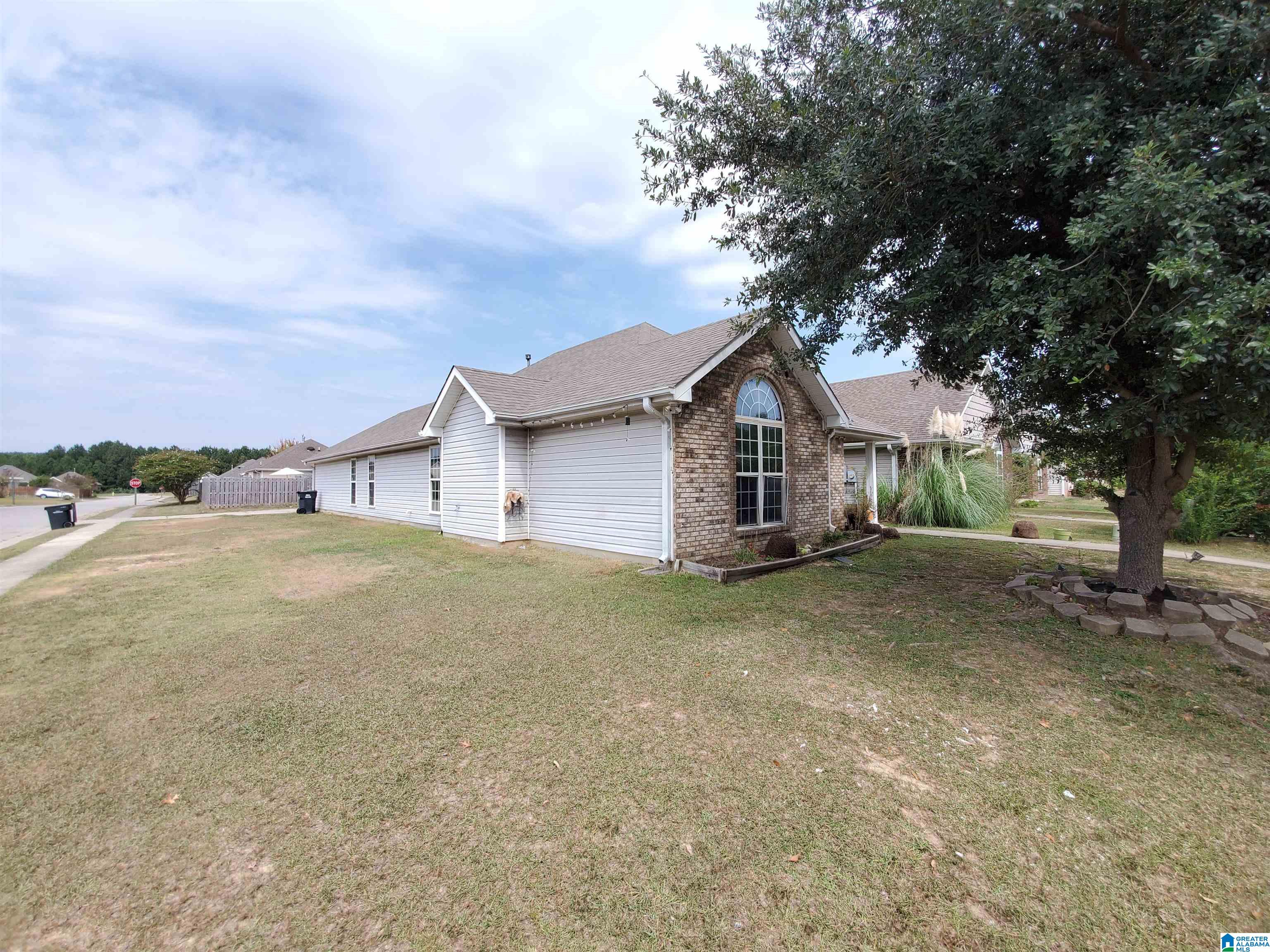 1175 Village Trail Calera, AL 35040 - Photo 2 of 28