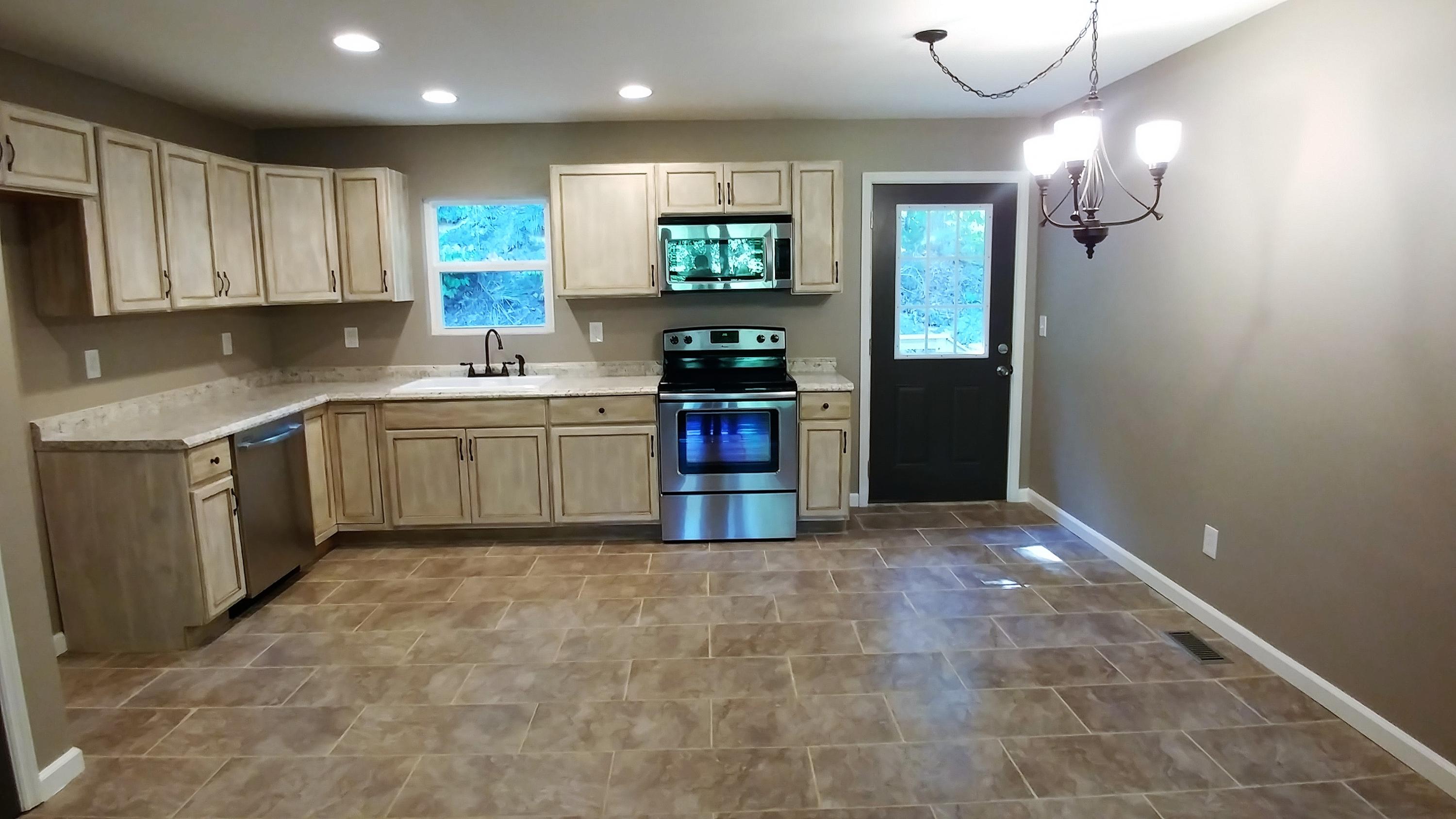 7010 Garfield Road Harrison, TN 37341 - Photo 10 of 34 Kitchen