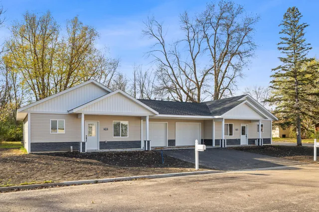 $259,900 | 1308 Chicago Avenue Southeast, Brainerd, MN 56401