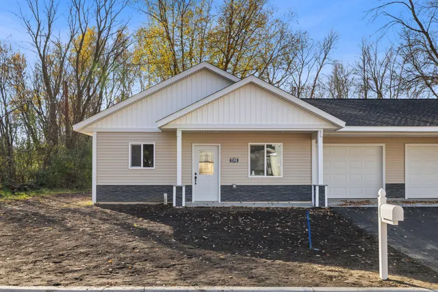 $259,900 | 1308 Chicago Avenue Southeast, Brainerd, MN 56401